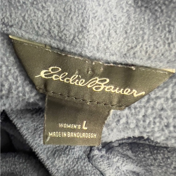 Eddie Bauer Women's Soft Blue Outerwear - Picture 6 of 6